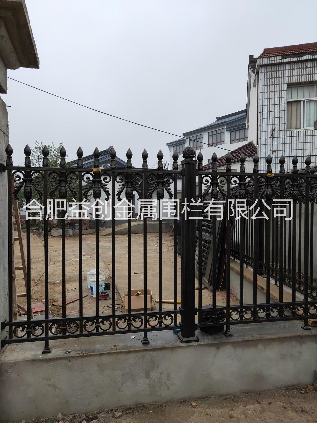 護(hù)衛(wèi)圍欄圖片/護(hù)衛(wèi)圍欄樣板圖 (1)