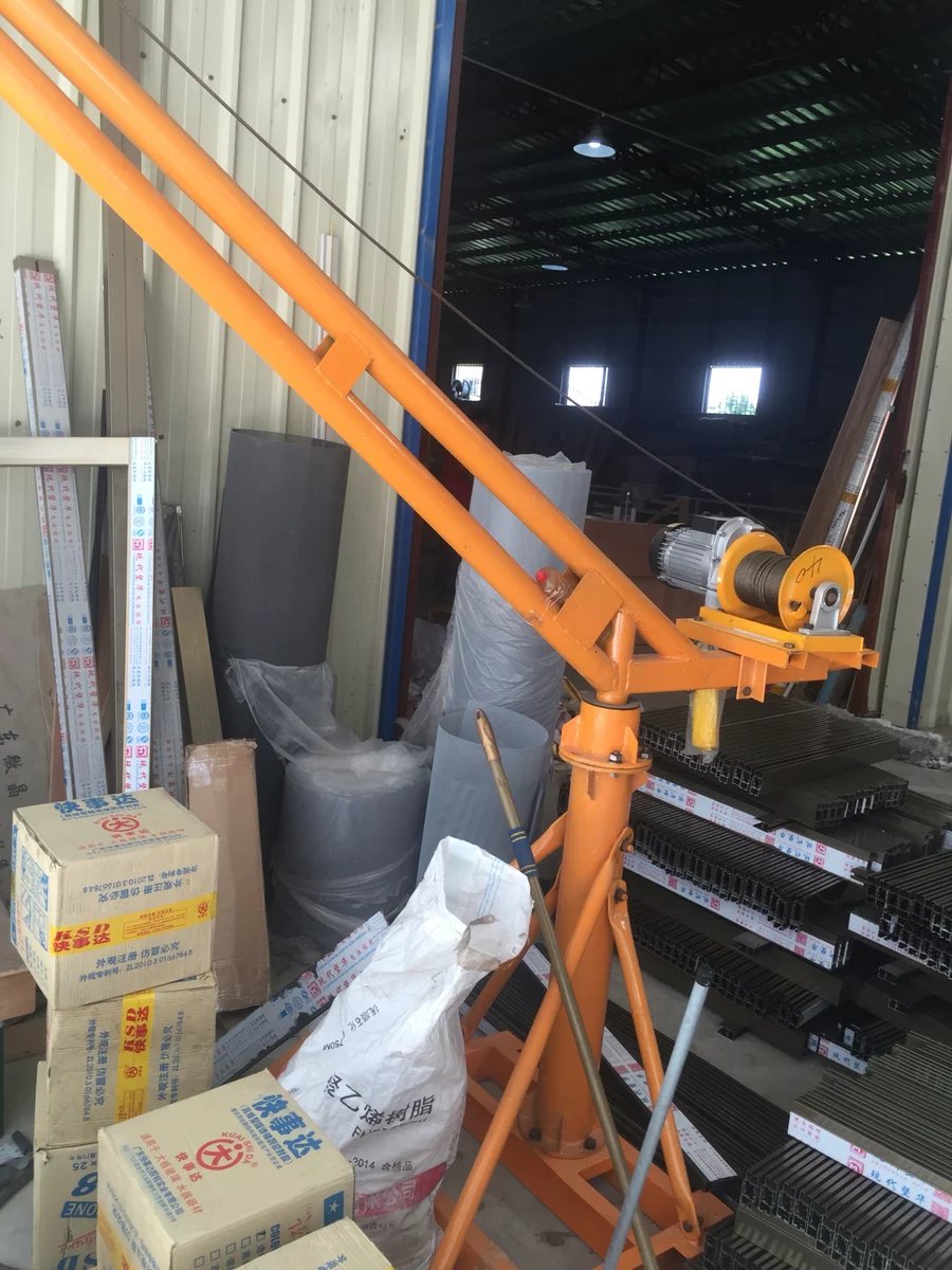 室外吊機(jī)，小吊機(jī)廠家直銷，獵雕吊運(yùn)機(jī)