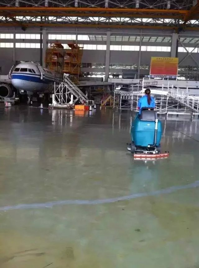 洗地機(jī)圖片/洗地機(jī)樣板圖 (4)