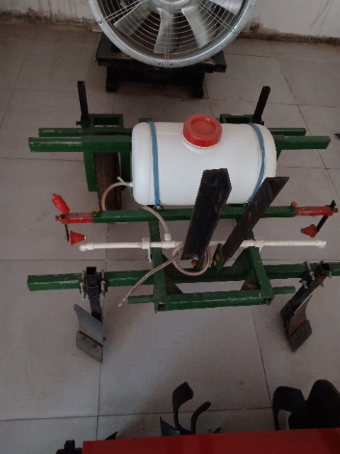 打藥覆膜機(jī)圖片/打藥覆膜機(jī)樣板圖 (3)