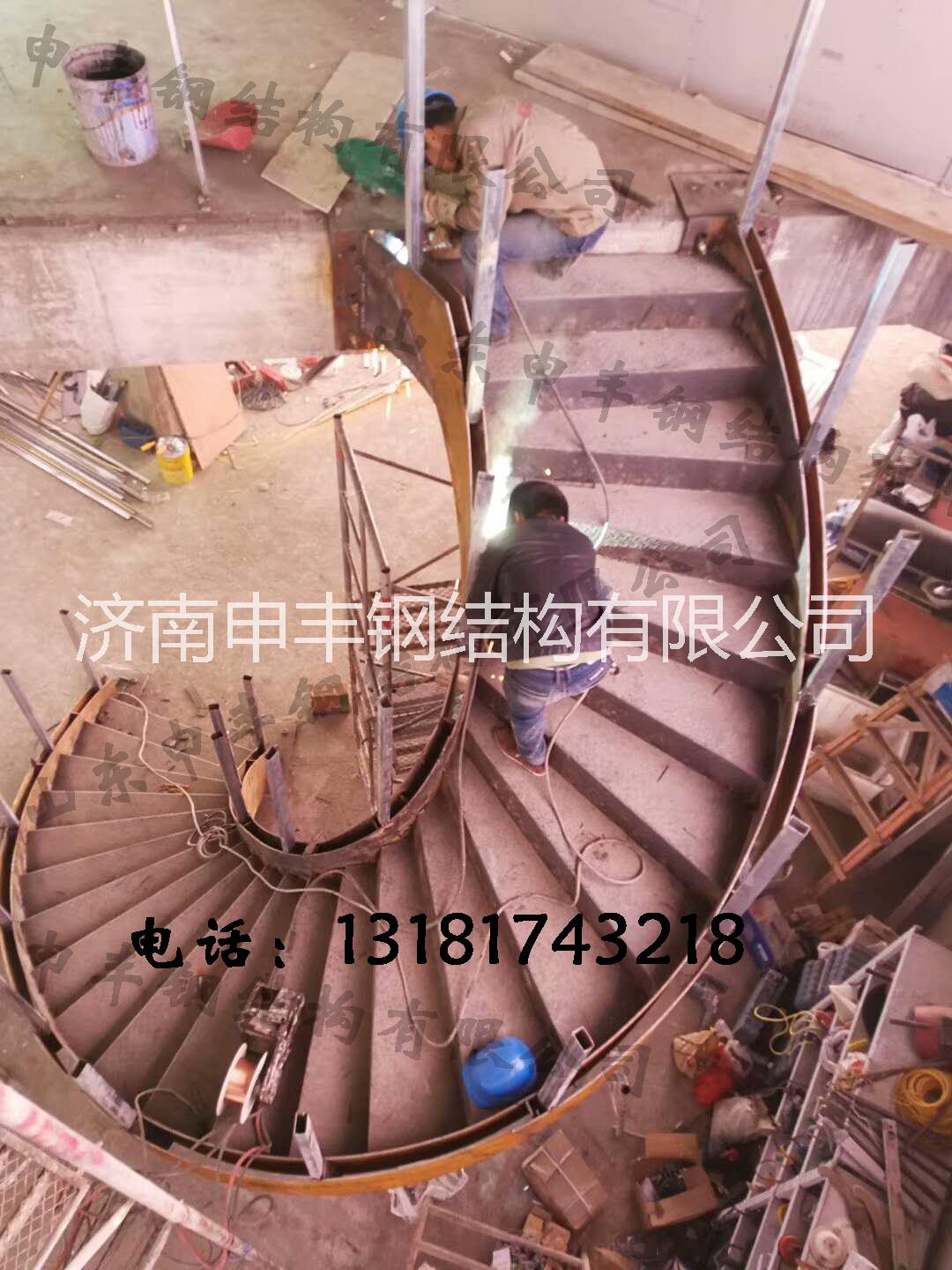 高檔旋轉(zhuǎn)樓梯圖片/高檔旋轉(zhuǎn)樓梯樣板圖 (1)