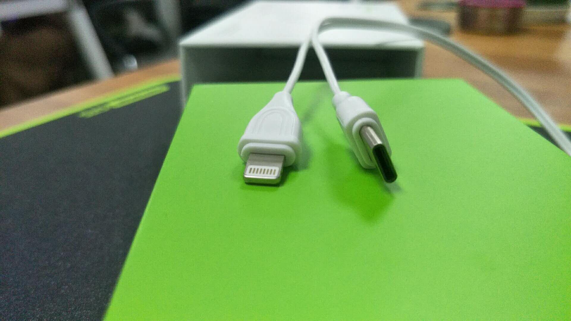 肩頸按摩儀手機款富貴包頸椎按摩儀圖片/肩頸按摩儀手機款富貴包頸椎按摩儀樣板圖 (3)