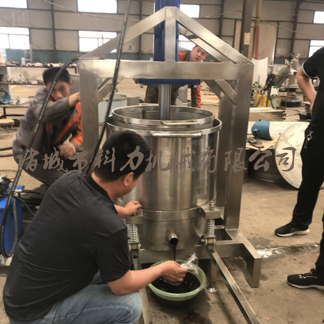 醬菜壓榨機(jī)圖片/醬菜壓榨機(jī)樣板圖 (4)