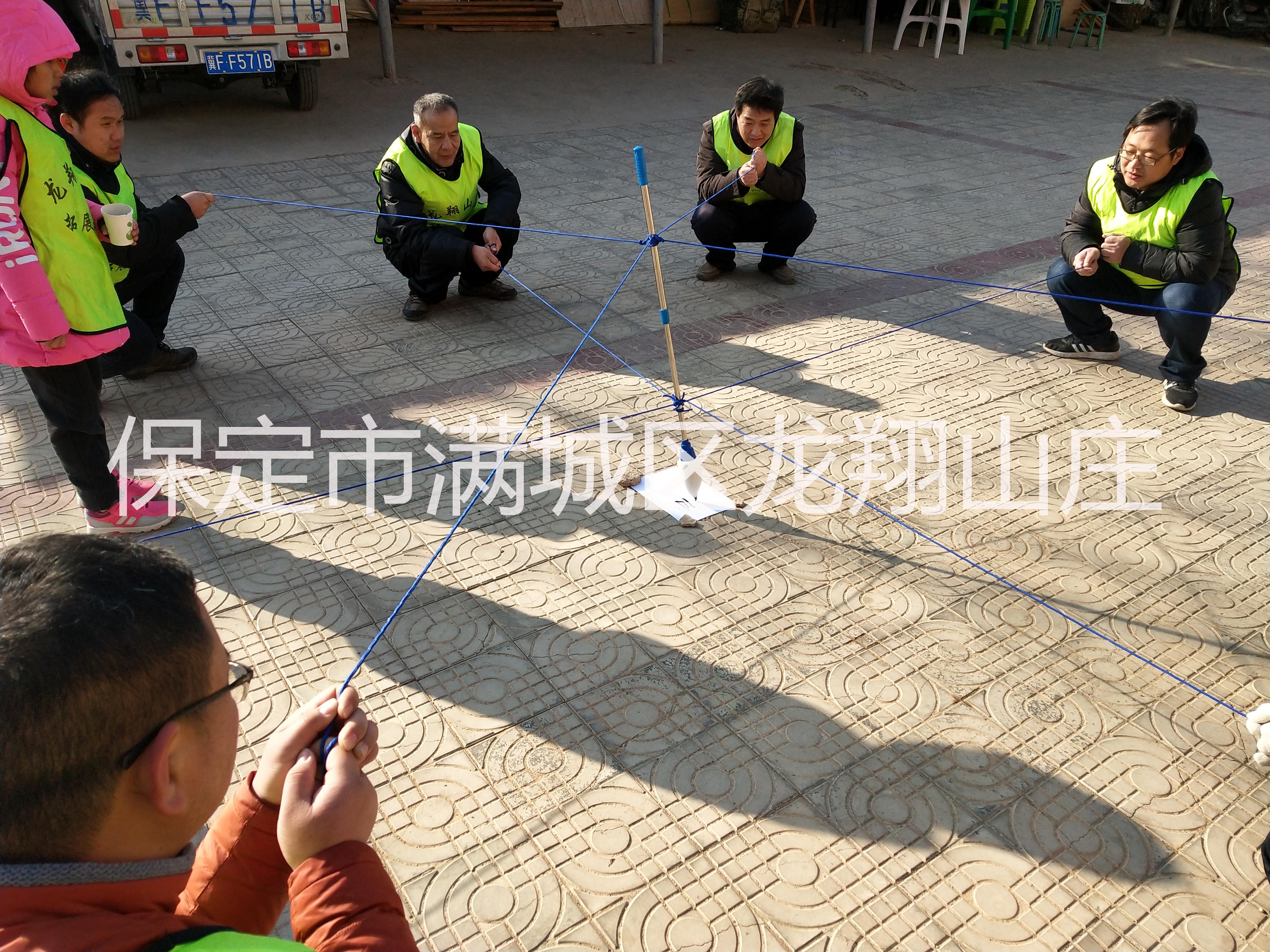 企業(yè)拓展培訓(xùn)圖片/企業(yè)拓展培訓(xùn)樣板圖 (4)