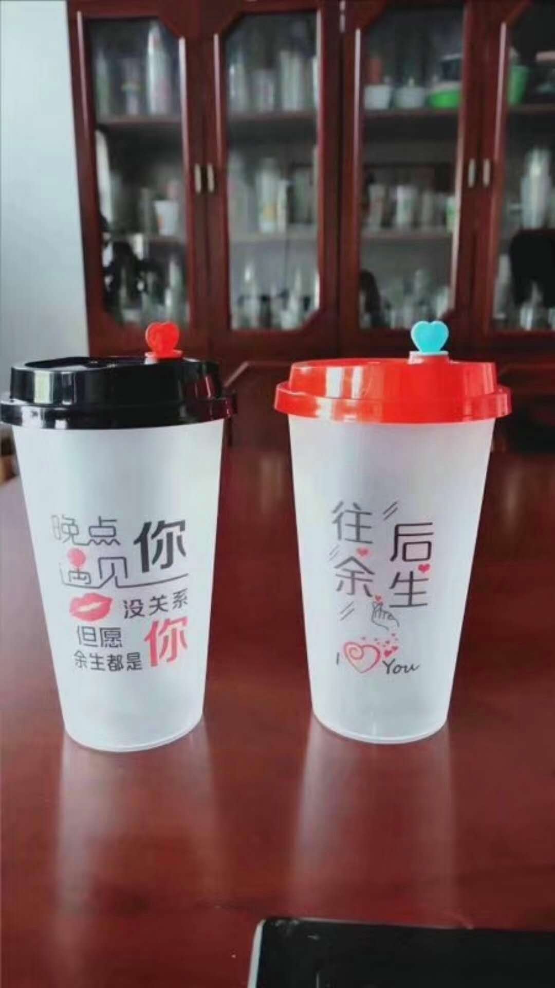 万达广场奶茶机果糖机制冰机摇摇机全自动封口机 万达广场奶茶机果糖机制冰机摇摇机