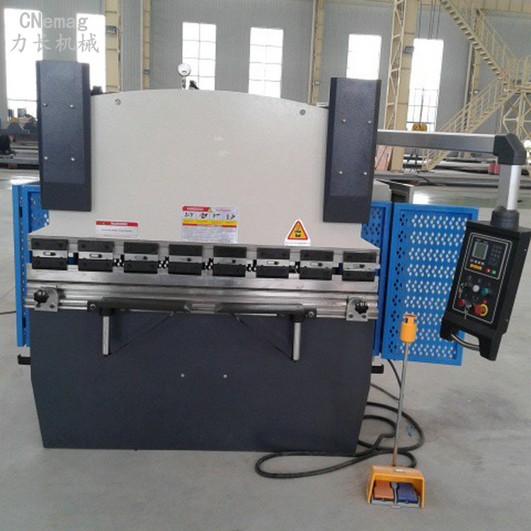 數(shù)控折彎機(jī)圖片/數(shù)控折彎機(jī)樣板圖 (1)