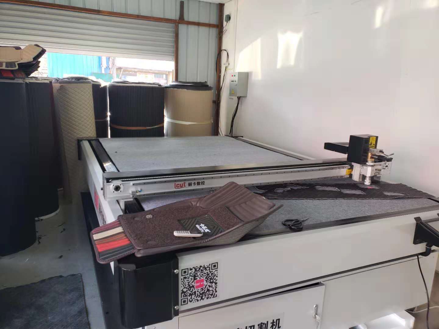 腳墊裁床圖片/腳墊裁床樣板圖 (3)