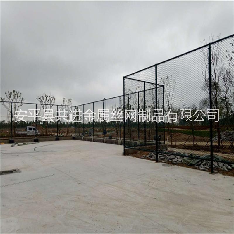 籃球場(chǎng)圍網(wǎng)圖片/籃球場(chǎng)圍網(wǎng)樣板圖 (3)