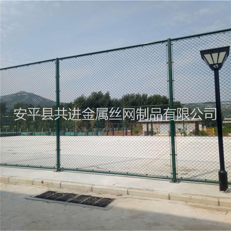 五人制足球場(chǎng)圍網(wǎng)圖片