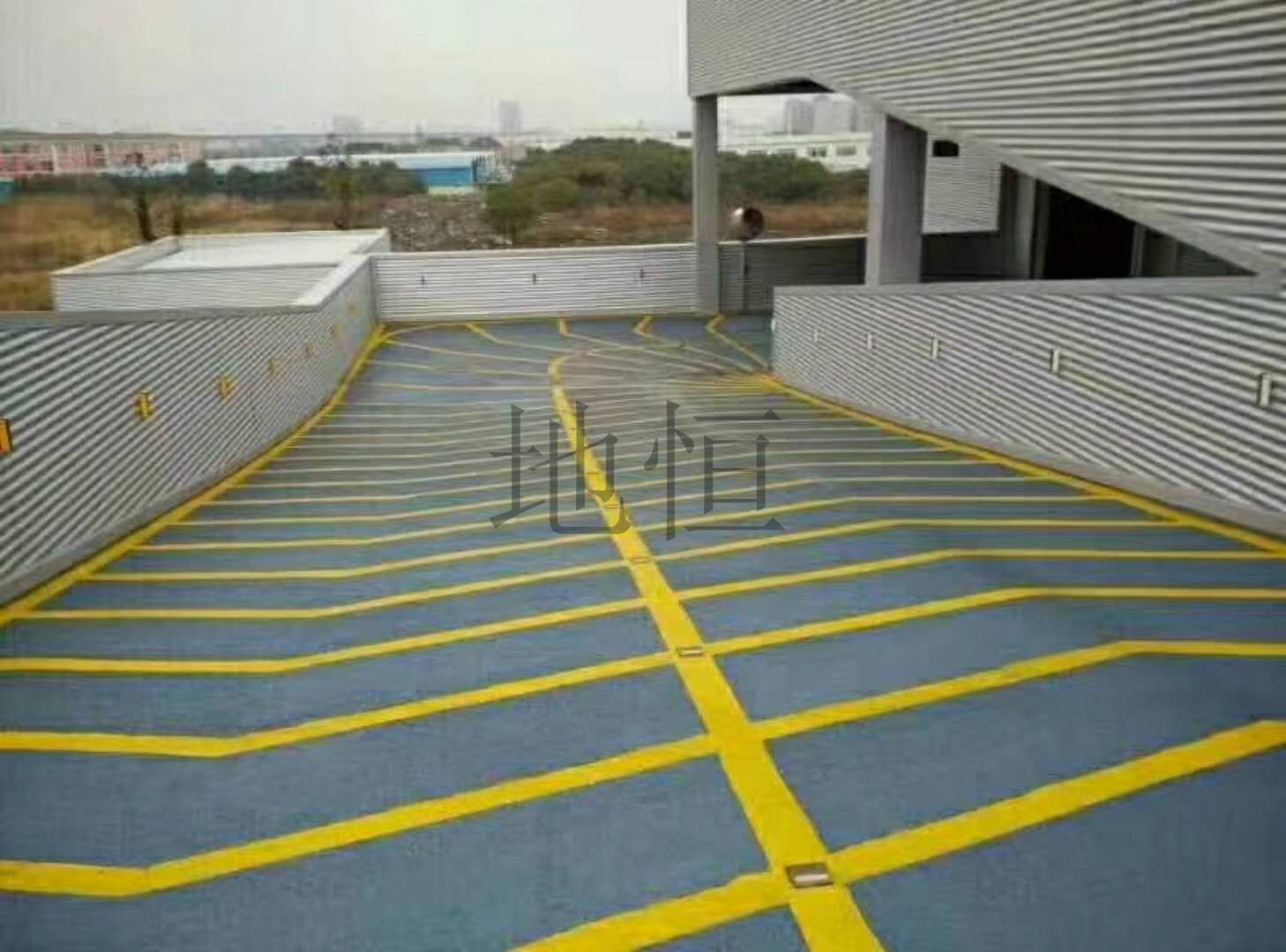 供應(yīng)地下室入口止滑處理 地下室入口防滑多少錢 地下室入口防振動坡道 地下室入口地坪施工