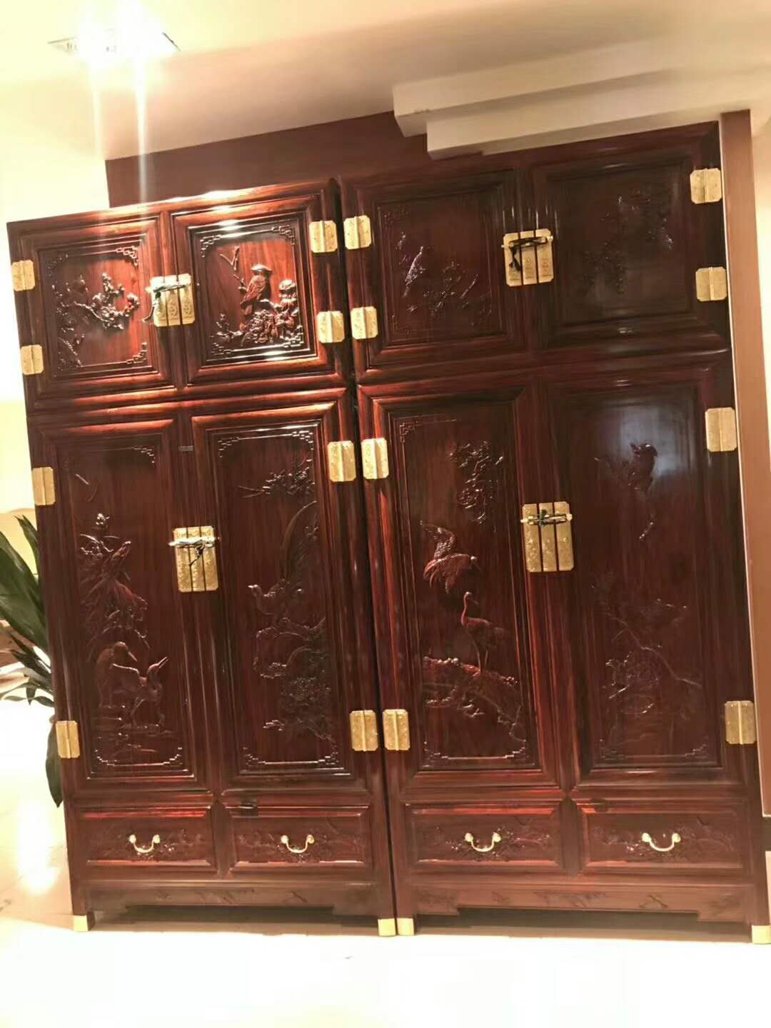 廣西紅木衣柜批發(fā)|廣西紅木衣柜價格|廣西紅木衣柜定制|廣西紅木衣柜多少錢|廣西紅木衣柜哪家便宜