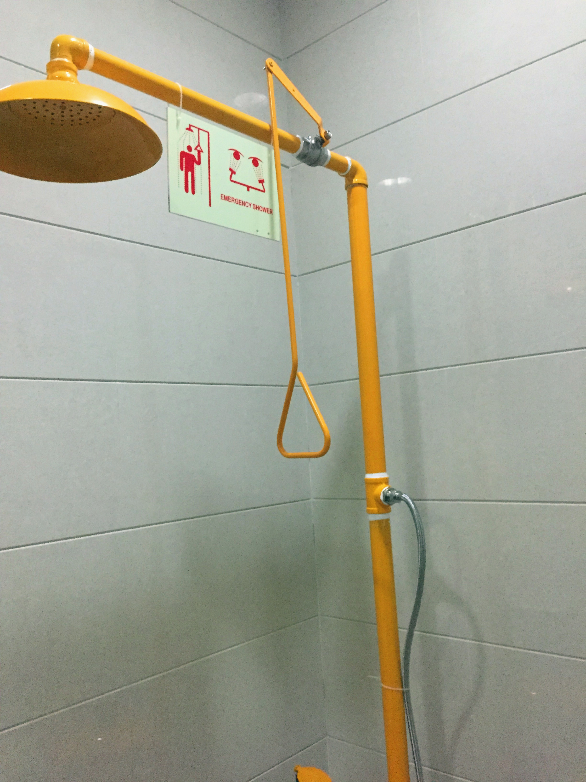 緊急噴淋裝置圖片/緊急噴淋裝置樣板圖 (4)