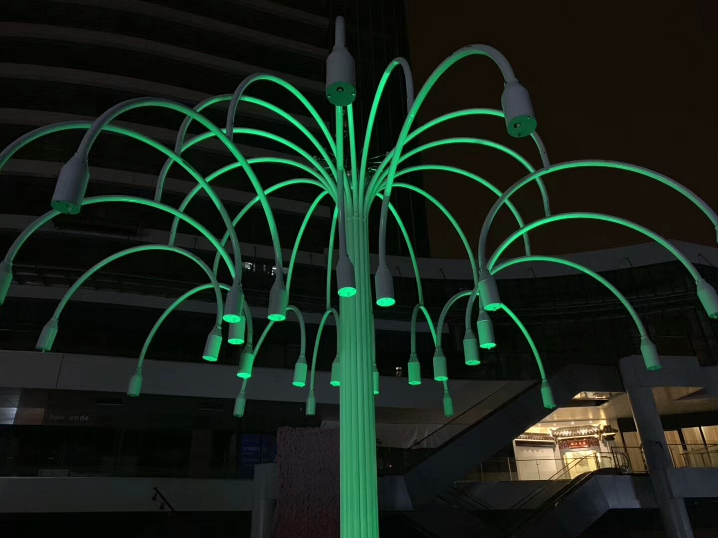 人氣火爆煙霧泡泡樹出租藝術(shù)互動(dòng)裝置煙霧泡泡樹租賃