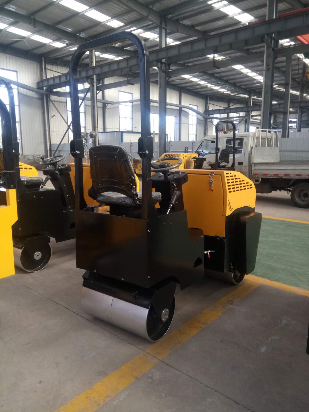 小型壓路機(jī)圖片/小型壓路機(jī)樣板圖 (1)