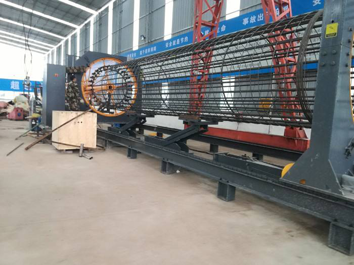 數(shù)控鋼筋籠滾焊機 旭輝數(shù)控鋼筋籠滾焊機