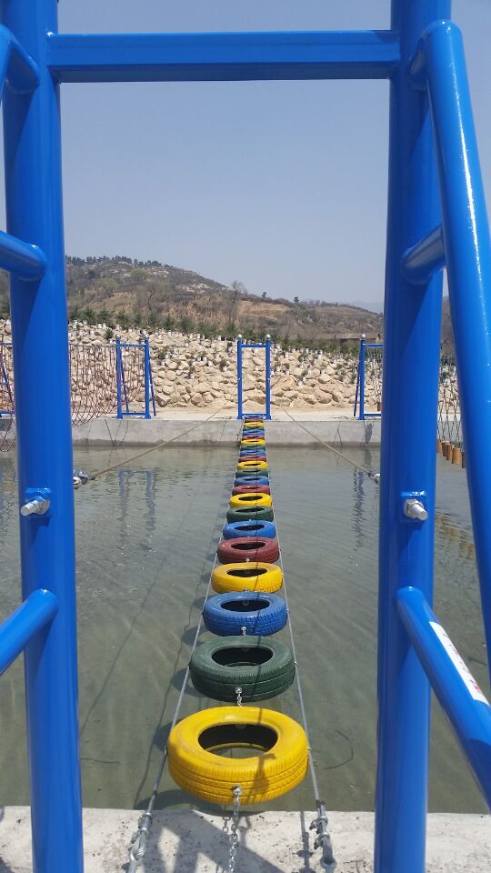 制造水上趣橋廠家_水上趣橋安裝圖片/制造水上趣橋廠家_水上趣橋安裝樣板圖 (2)