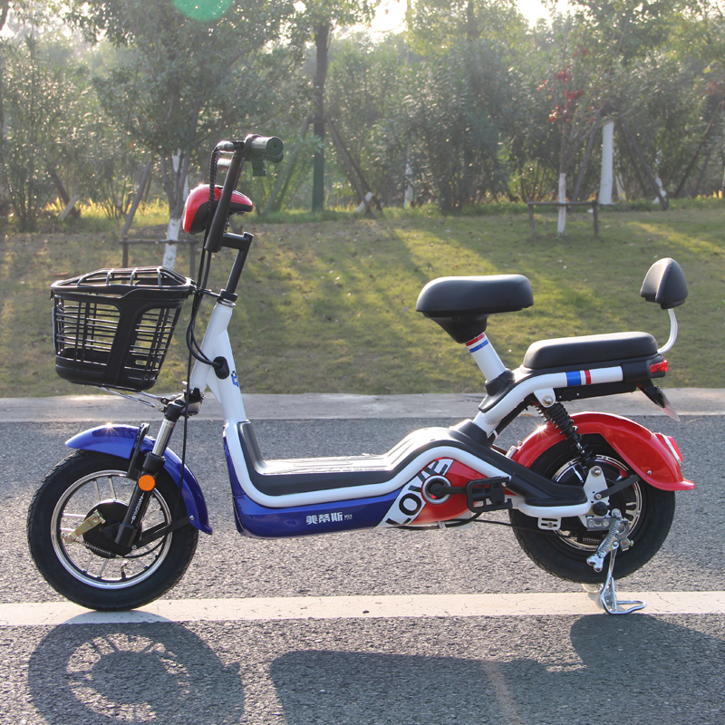 新*酷跑電動車 核磁節(jié)能電機(jī) 動力強(qiáng)勁 跑的遠(yuǎn) 功能全 外觀大氣  價格低 廠家批發(fā)