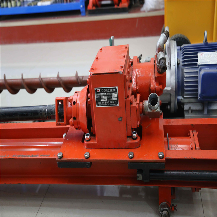 KQD120潛孔鉆機(jī)圖片/KQD120潛孔鉆機(jī)樣板圖 (1)