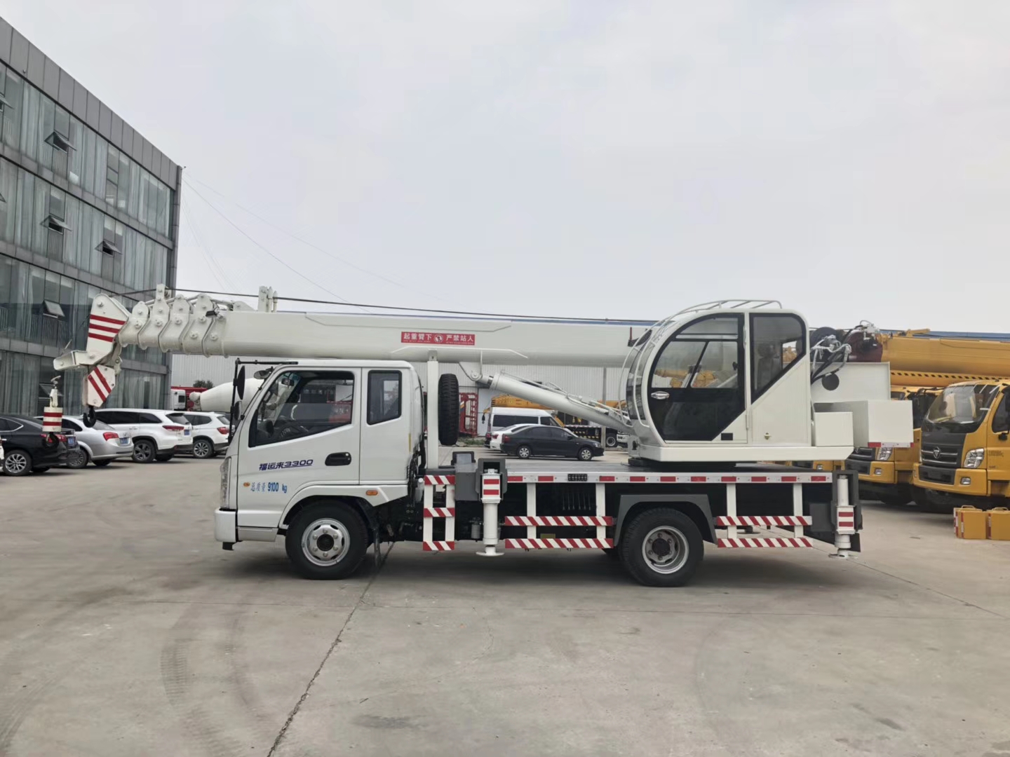 8噸汽車吊圖片/8噸汽車吊樣板圖 (3)