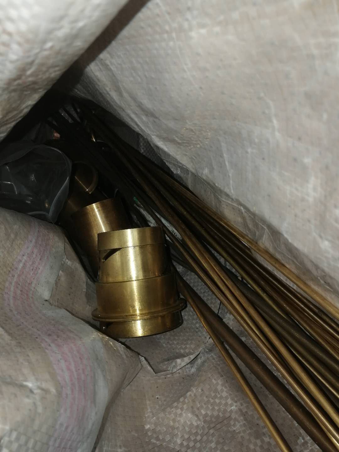 廣州廢銅圖片/廣州廢銅樣板圖 (3)