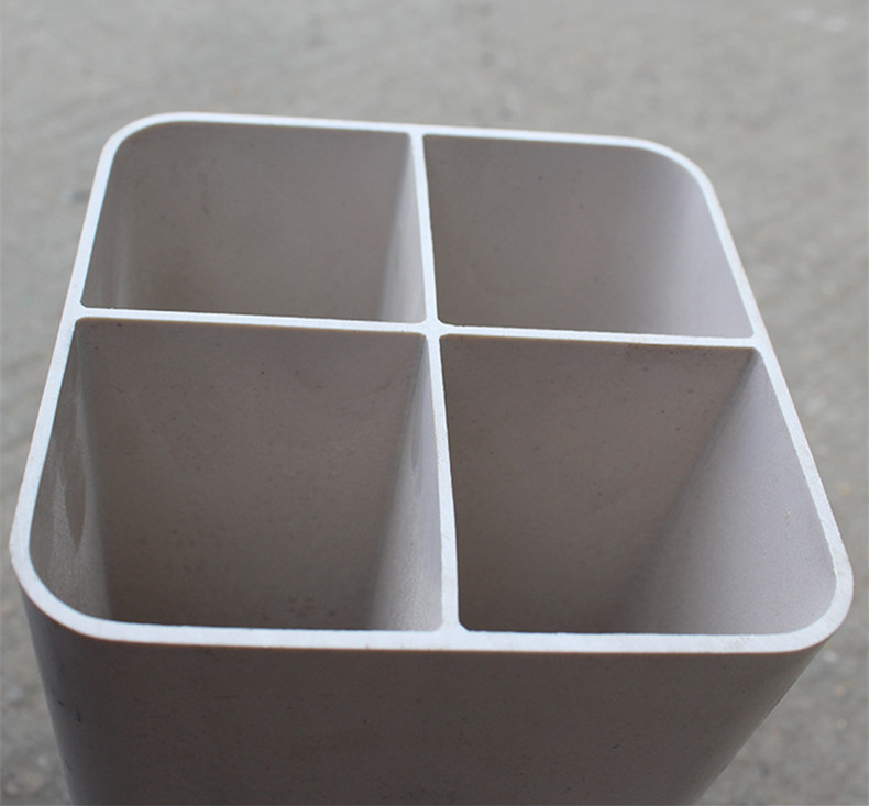 湖南 湖南桂陽四孔格柵管多孔管PVC管材的使用壽命是多長