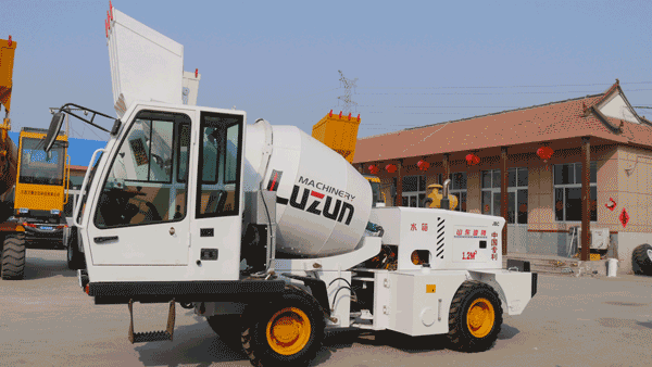 3.5方平度小型自動上料攪拌車圖片/3.5方平度小型自動上料攪拌車樣板圖 (3)