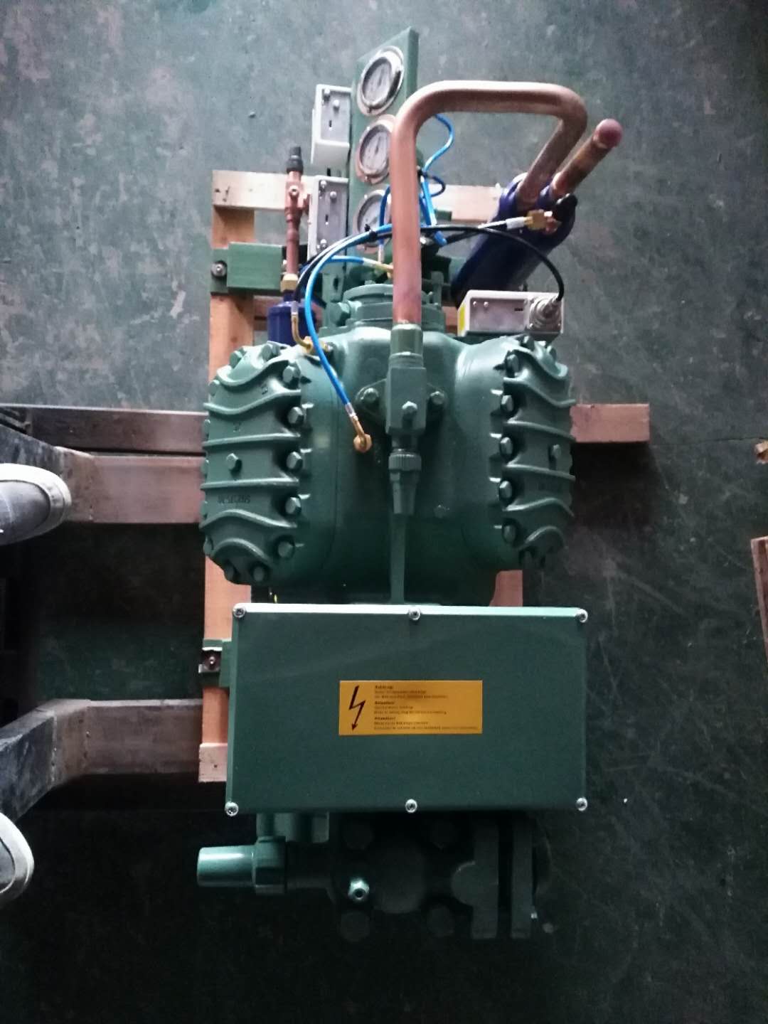 谷輪制冷壓縮機(jī)機(jī)組圖片/谷輪制冷壓縮機(jī)機(jī)組樣板圖 (3)