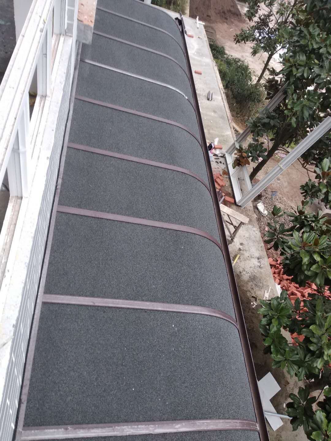 雨棚定制鋁合金遮陽(yáng)棚別墅露臺(tái)陽(yáng)臺(tái)雨棚戶外防曬車棚遮雨蓬定做 雨篷定制鋁合金遮陽(yáng)蓬車棚定做