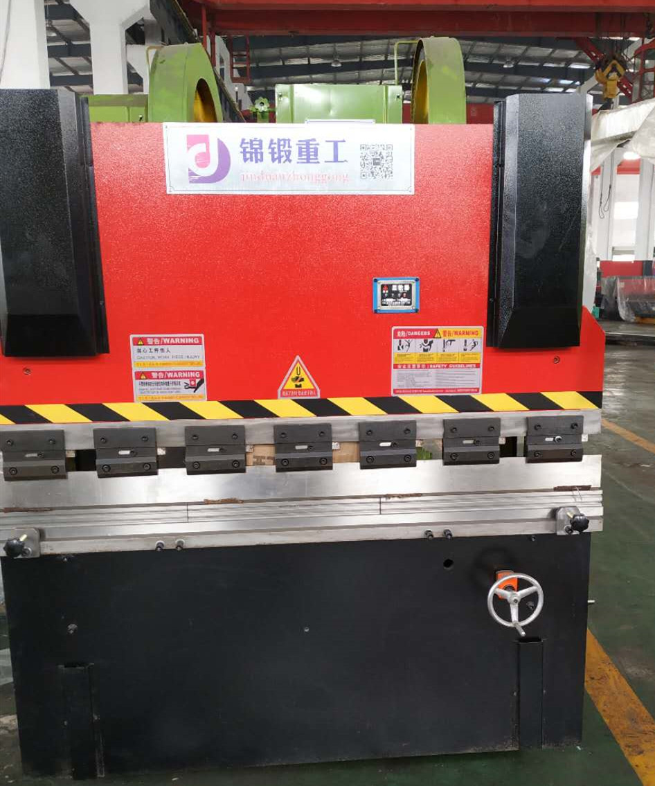 二手?jǐn)?shù)控折彎機(jī)圖片/二手?jǐn)?shù)控折彎機(jī)樣板圖 (2)