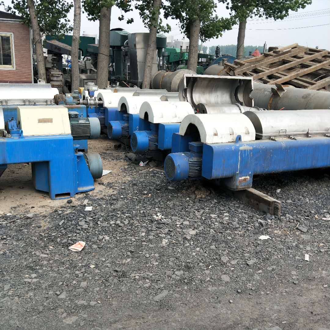 二手臥螺離心機(jī)圖片/二手臥螺離心機(jī)樣板圖 (2)