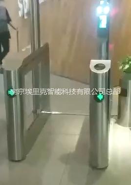 镇江工地实名制系统 工地闸机图片