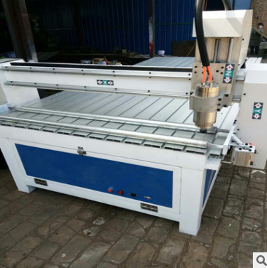 木工雕刻機(jī)圖片/木工雕刻機(jī)樣板圖 (1)