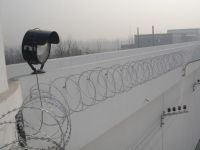 刺鐵絲護欄圖片/刺鐵絲護欄樣板圖 (4)