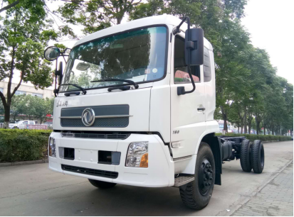 東風(fēng)天錦底盤圖片/東風(fēng)天錦底盤樣板圖 (2)