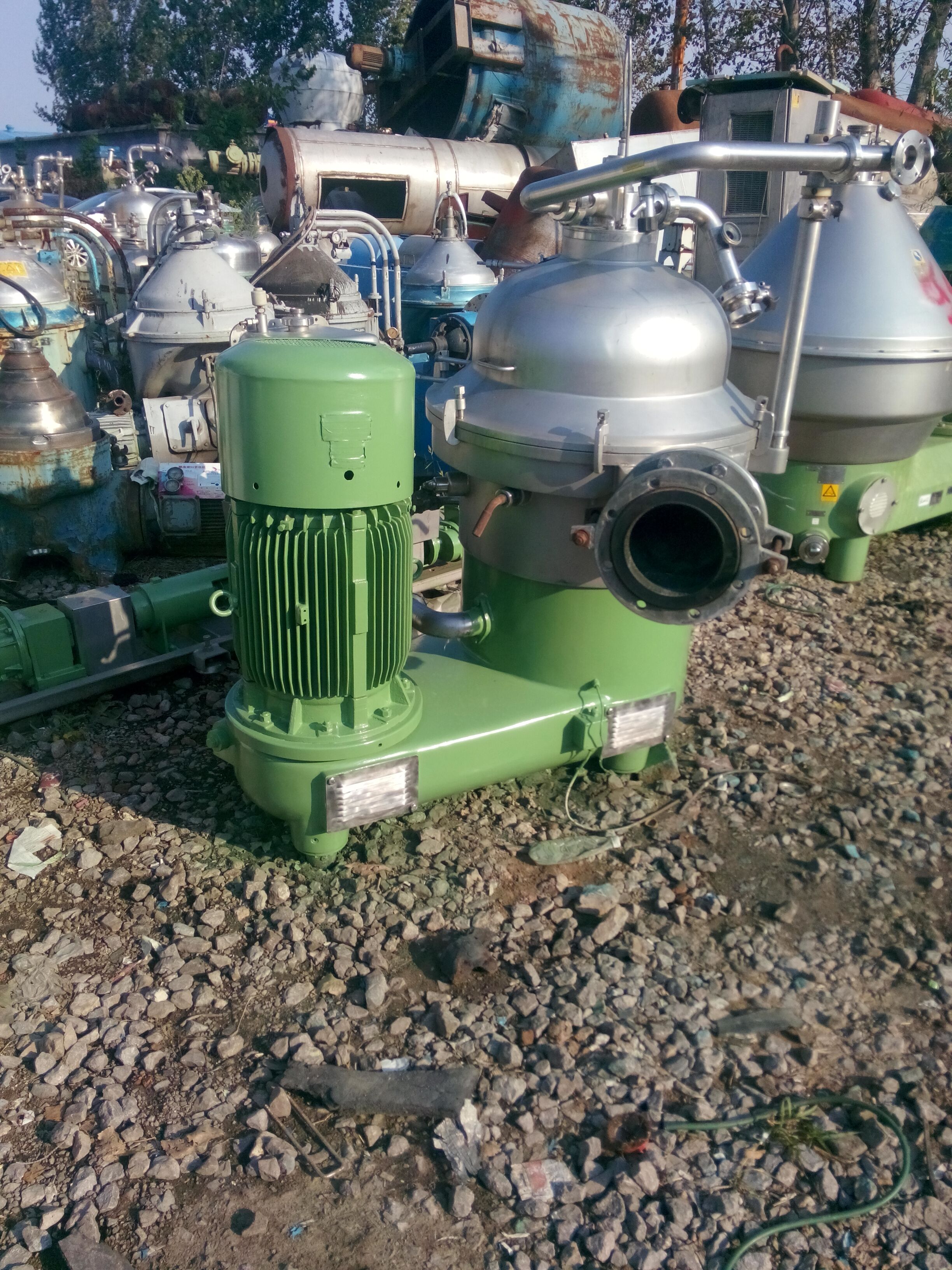 刮刀離心機(jī)圖片/刮刀離心機(jī)樣板圖 (2)