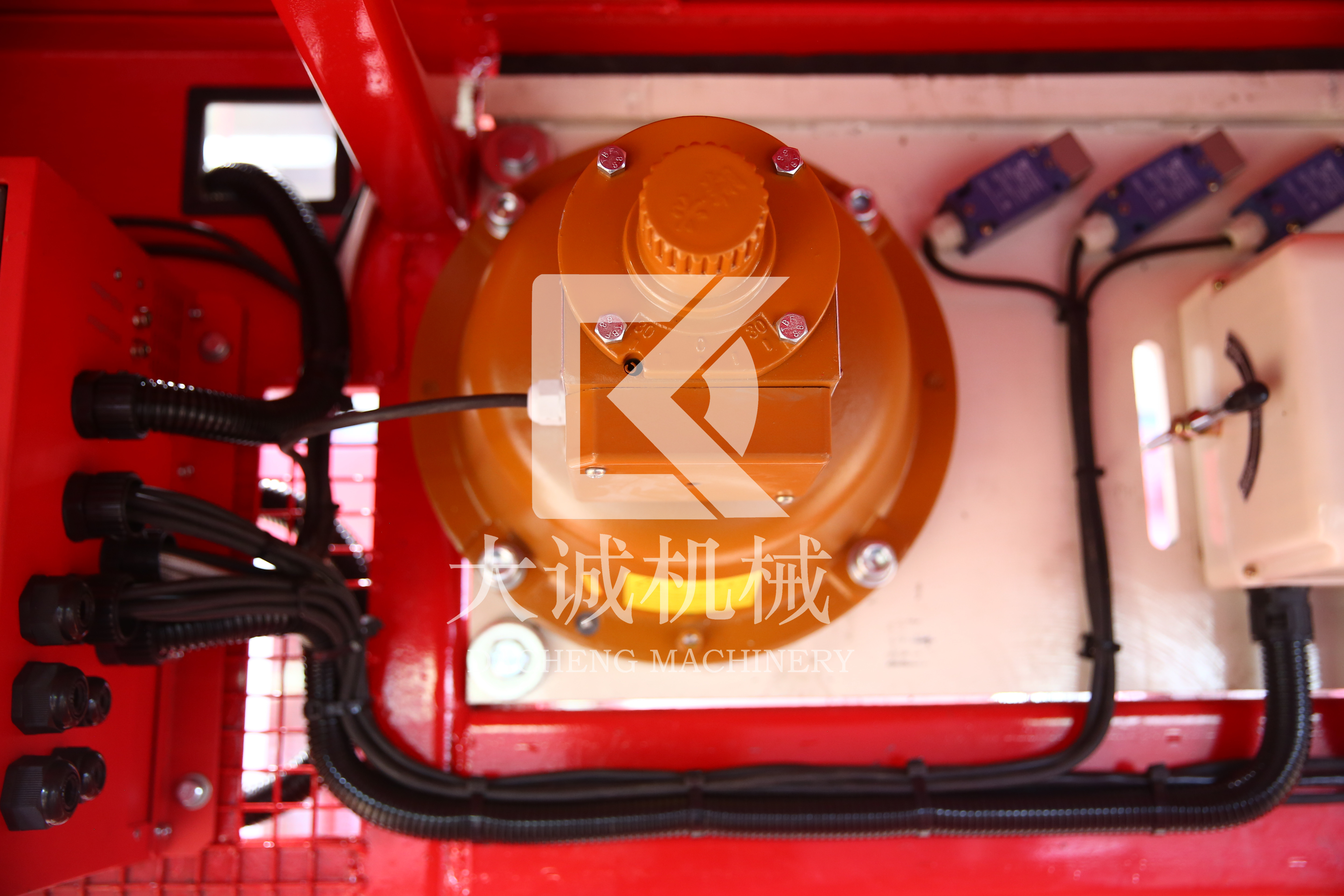 廠家直銷提升機(jī)圖片/廠家直銷提升機(jī)樣板圖 (2)