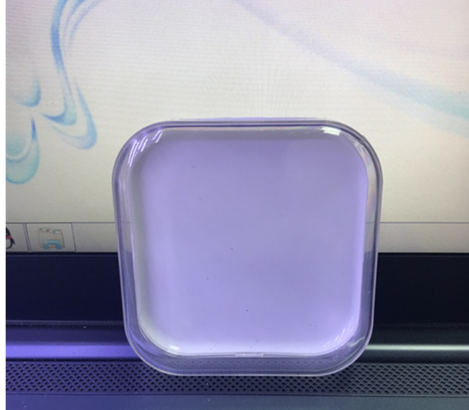 電子產(chǎn)品配件通用包裝盒圖片