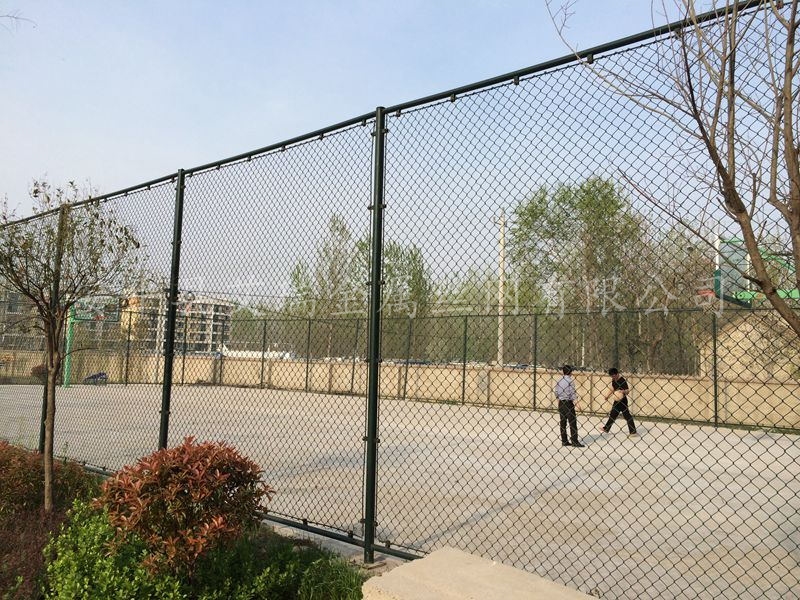 操場(chǎng)圍網(wǎng)圖片/操場(chǎng)圍網(wǎng)樣板圖 (1)