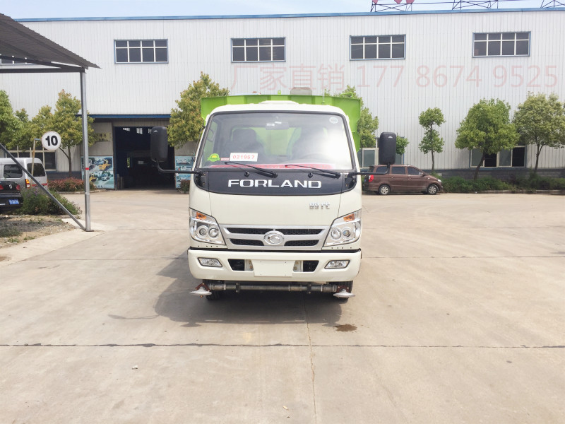 福田小型掃路車廠家報(bào)價(jià)圖片