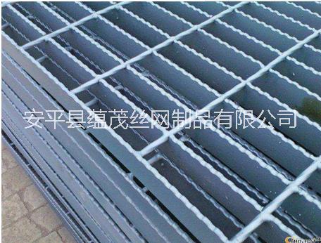 防滑鋼格板圖片