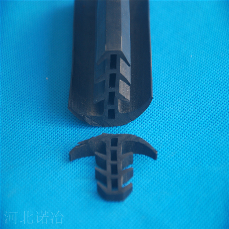 太陽(yáng)能光伏板圖片/太陽(yáng)能光伏板樣板圖 (3)