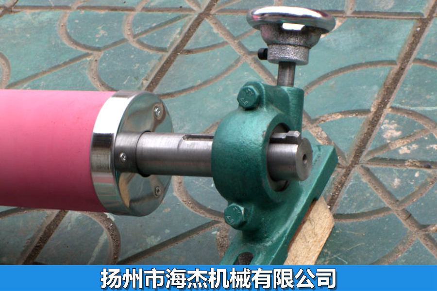 供應三元乙橡膠彎輥 彎曲輥 弧形圖片