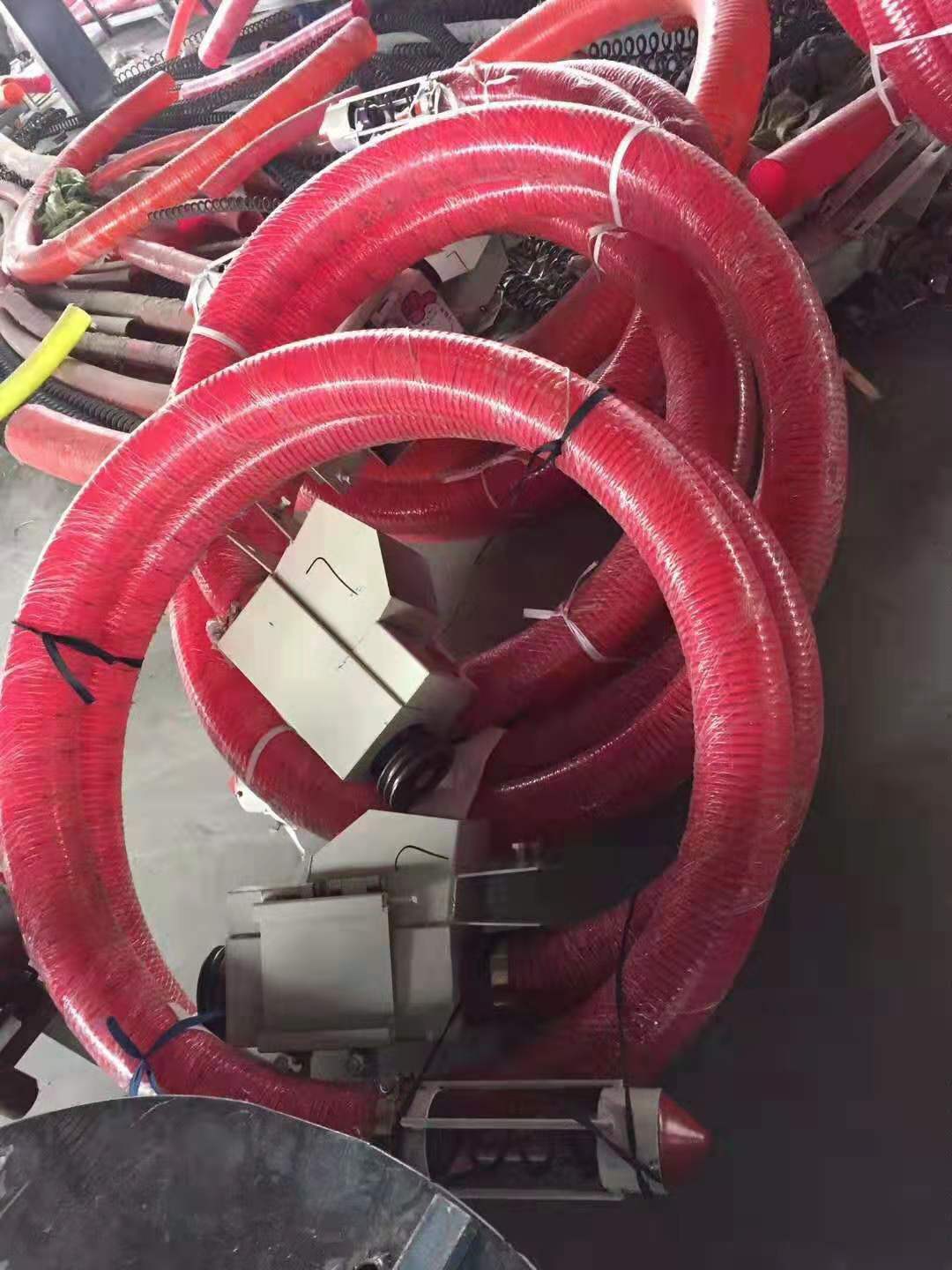 玉米晾曬場(chǎng)抽糧機(jī)-農(nóng)用糧食吸糧機(jī)圖片/玉米晾曬場(chǎng)抽糧機(jī)-農(nóng)用糧食吸糧機(jī)樣板圖 (3)