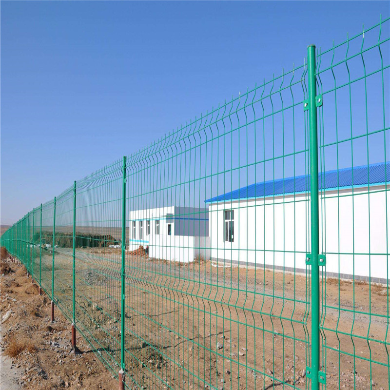 圈地鐵絲圍欄網(wǎng)、園林鐵絲圍欄網(wǎng)、種植鐵絲網(wǎng)圍欄