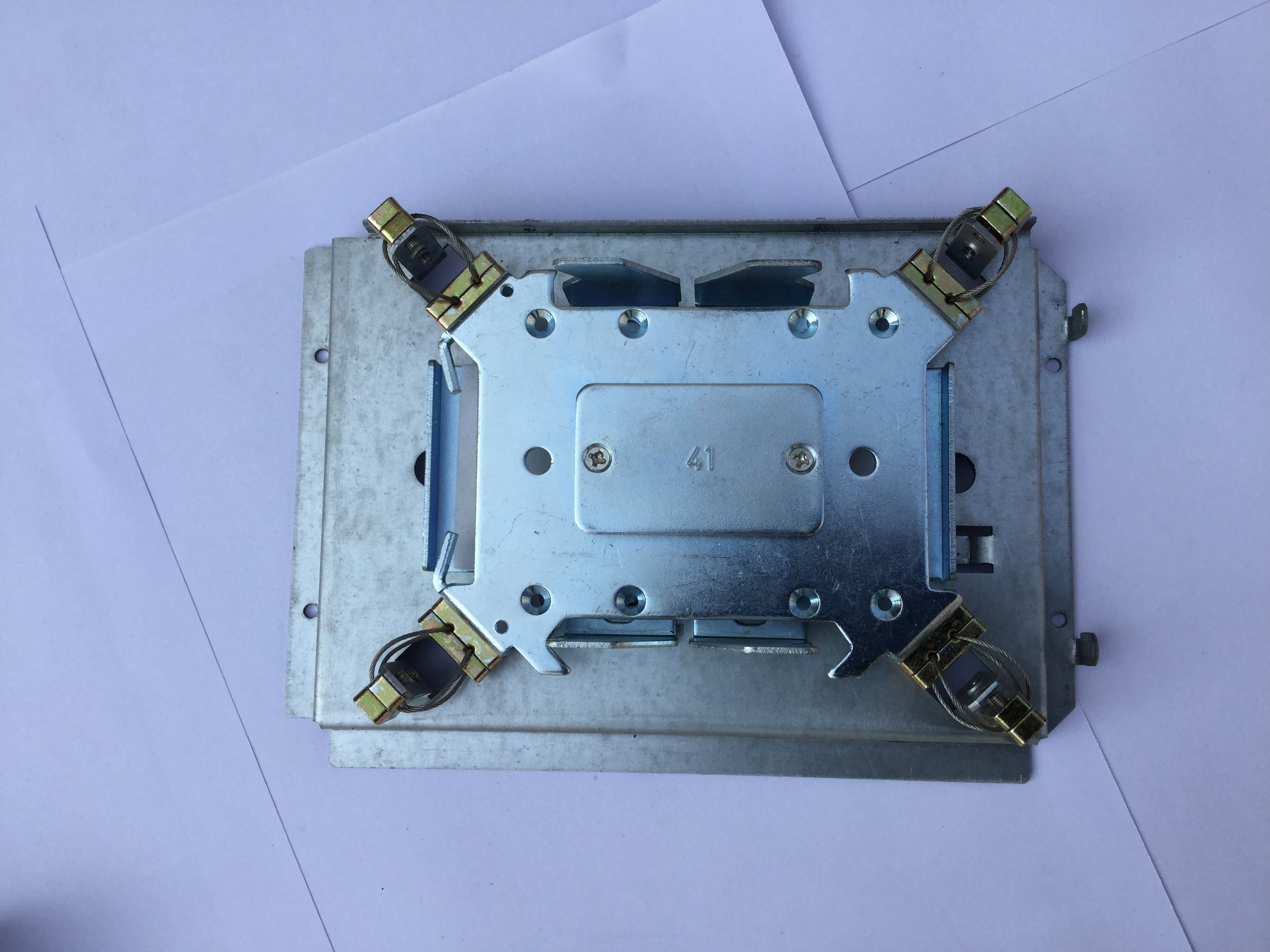 沖壓鐵片圖片/沖壓鐵片樣板圖 (2)