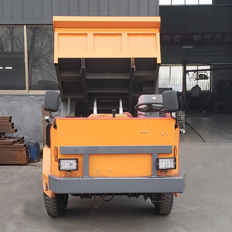 生產(chǎn)井下運(yùn)礦車圖片