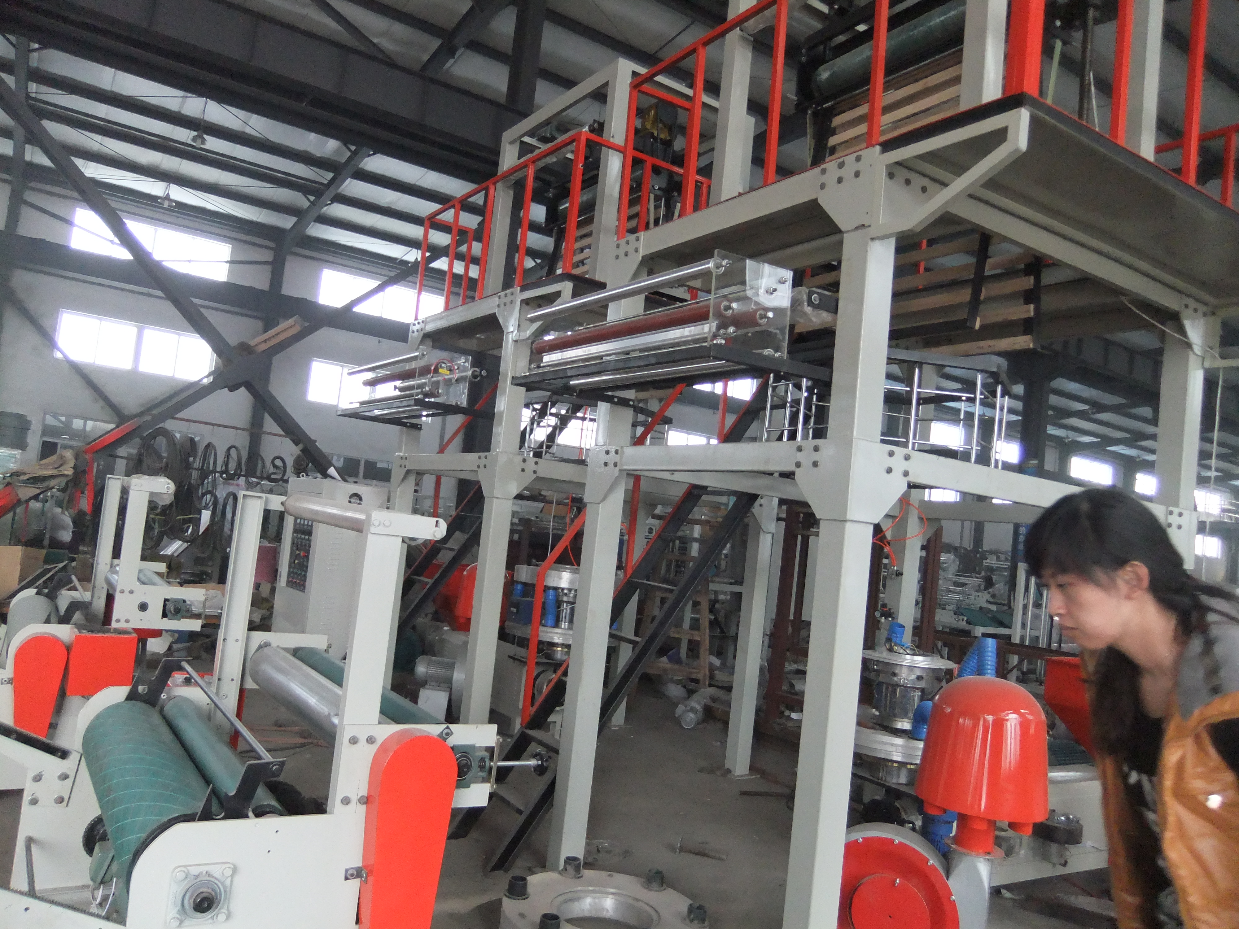 雙層共擠吹膜機(jī)圖片/雙層共擠吹膜機(jī)樣板圖 (4)