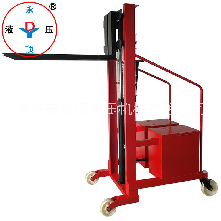 配重堆高車批發(fā)圖片