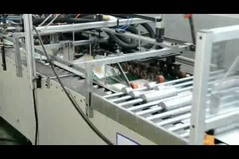 單張手提袋糊筒機(jī)圖片