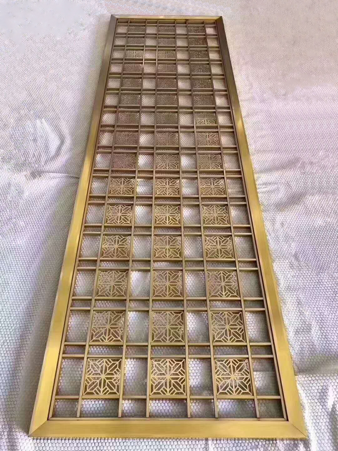 不銹鋼屏風(fēng)隔斷圖片/不銹鋼屏風(fēng)隔斷樣板圖 (4)